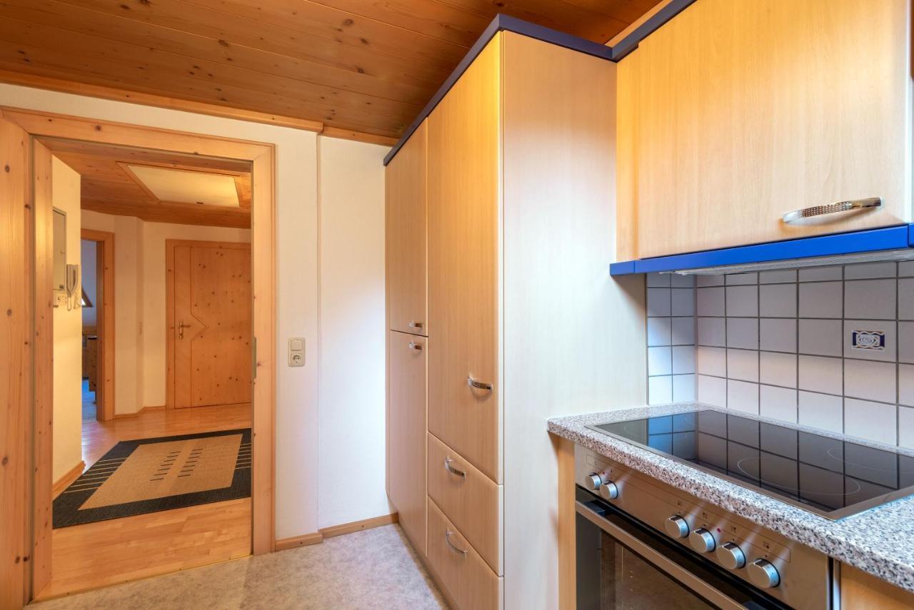 Haus St. Bernard Apartment Pettneu am Arlberg Exterior foto