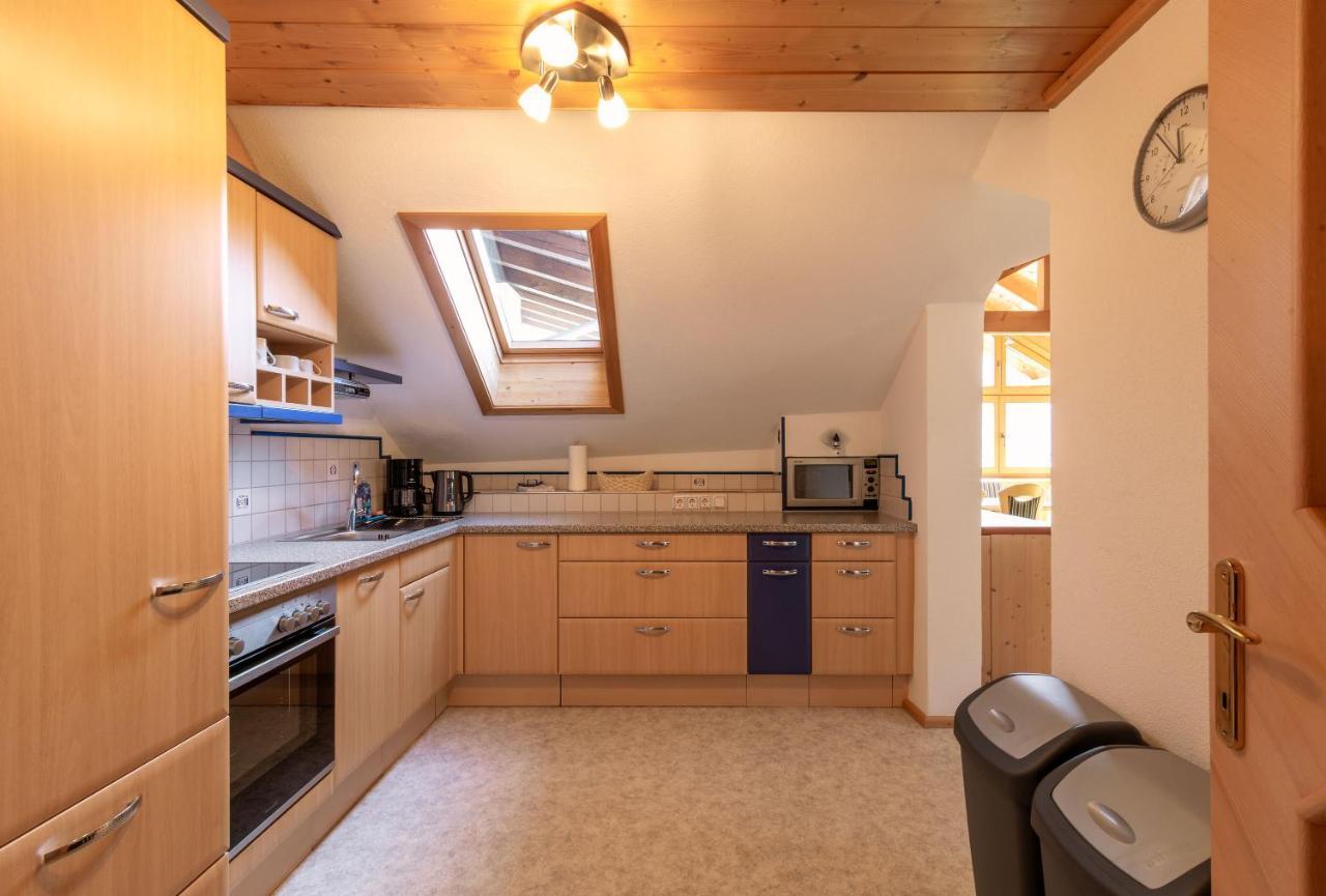 Haus St. Bernard Apartment Pettneu am Arlberg Exterior foto