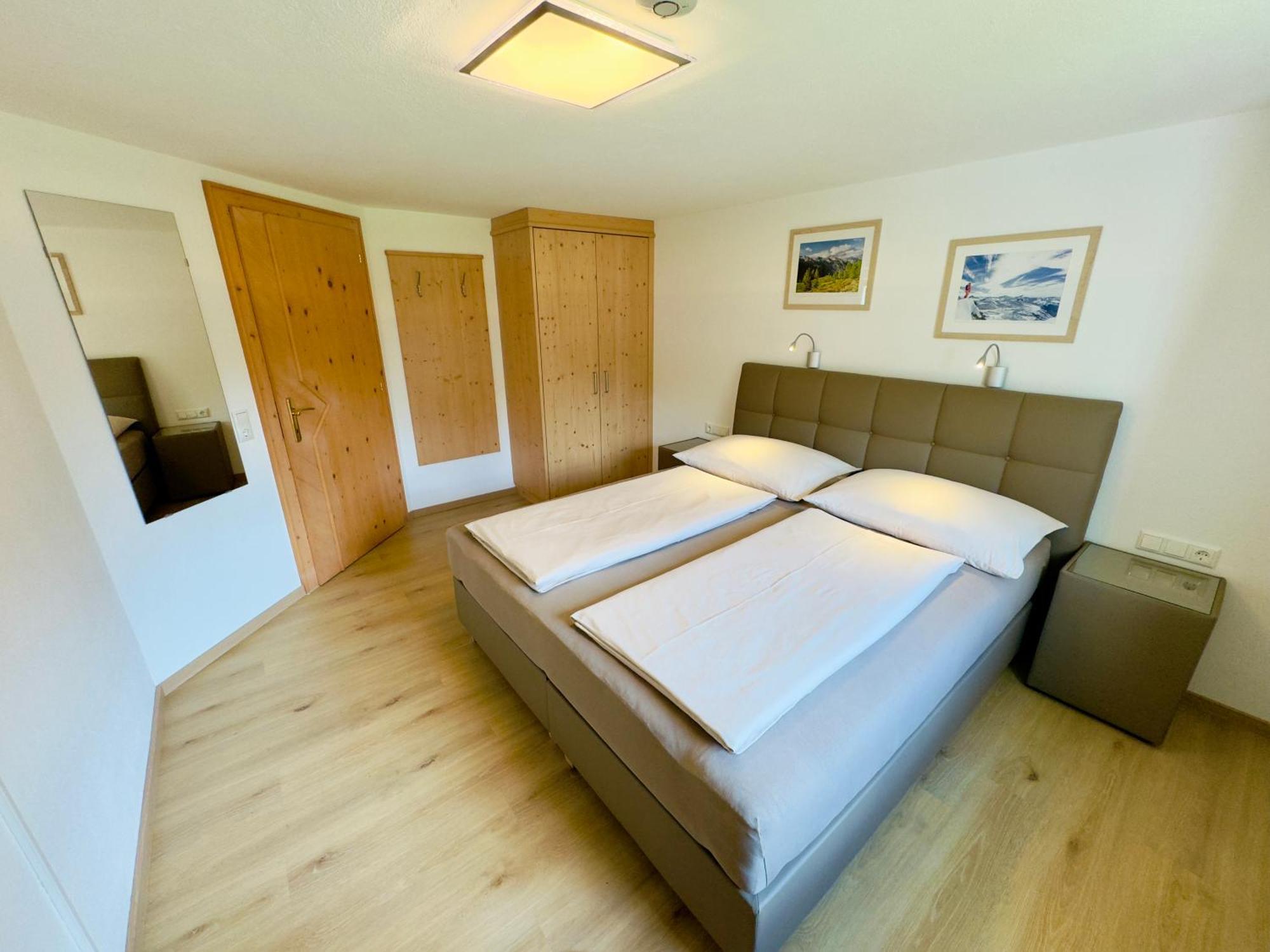 Haus St. Bernard Apartment Pettneu am Arlberg Exterior foto